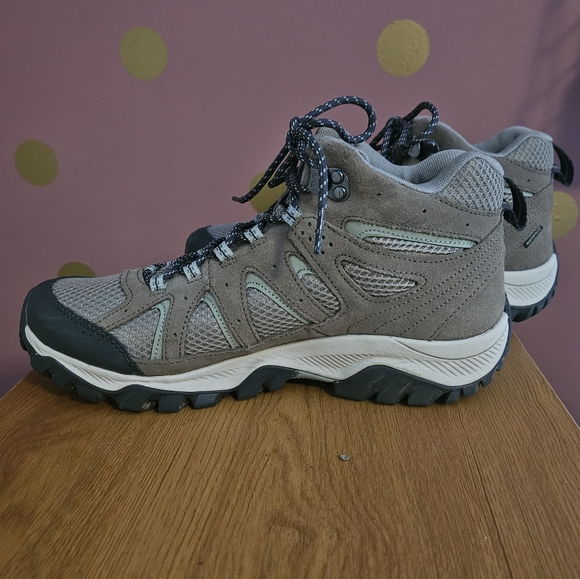 Merrell Oatcreek Mid Waterproof Hiker - Picture 7 of 13
